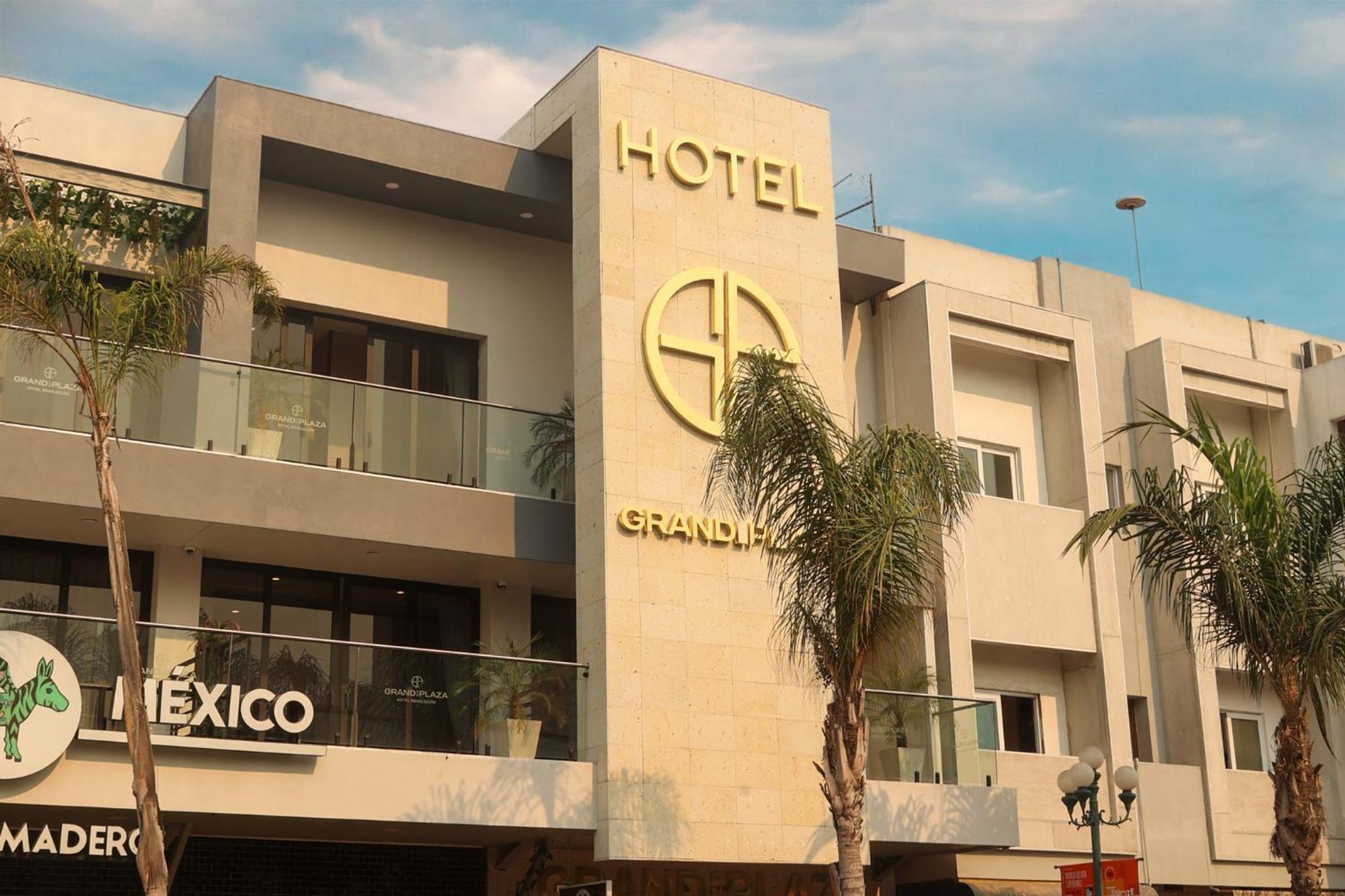 Hotel Grand One Plaza Tijuana Buitenkant foto